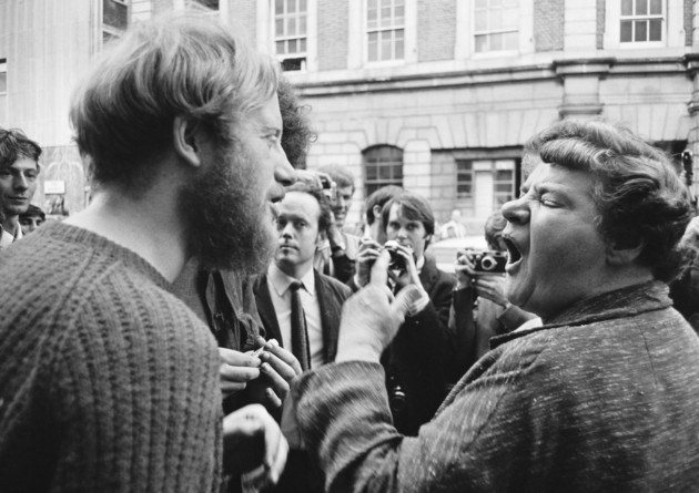 A local woman argues with one of the squatters occupying a building on Endell Street, Holburn, 1969 (Photo by William Lovelace/Daily Express/Hulton Archive/Getty Images)